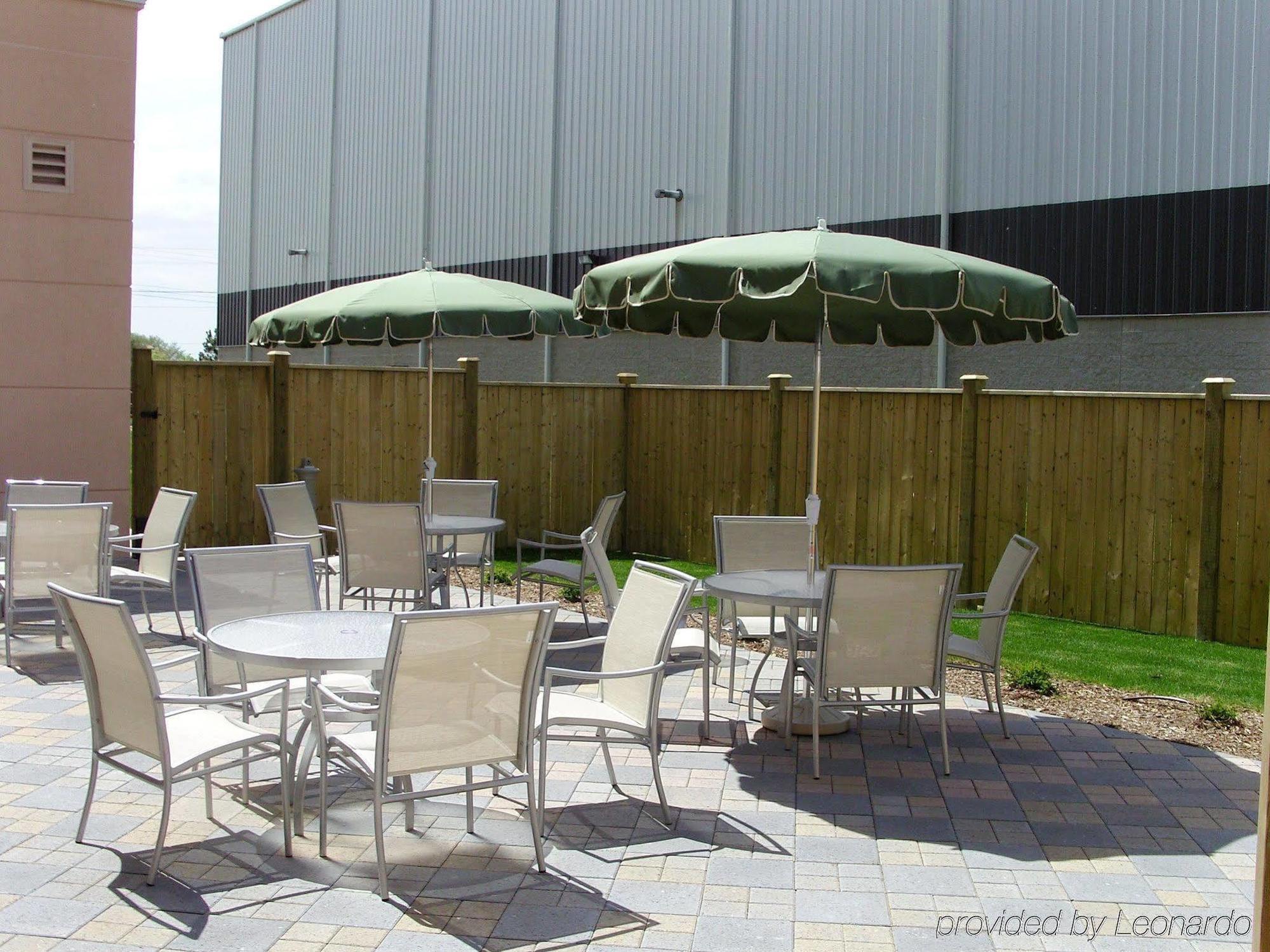 Fairfield Inn & Suites By Marriott Guelph Restoran fotoğraf